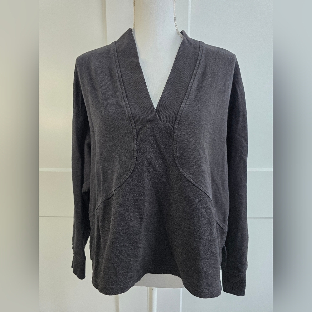 Eddie Bauer Dark Gray V-Neck Long-Sleeve